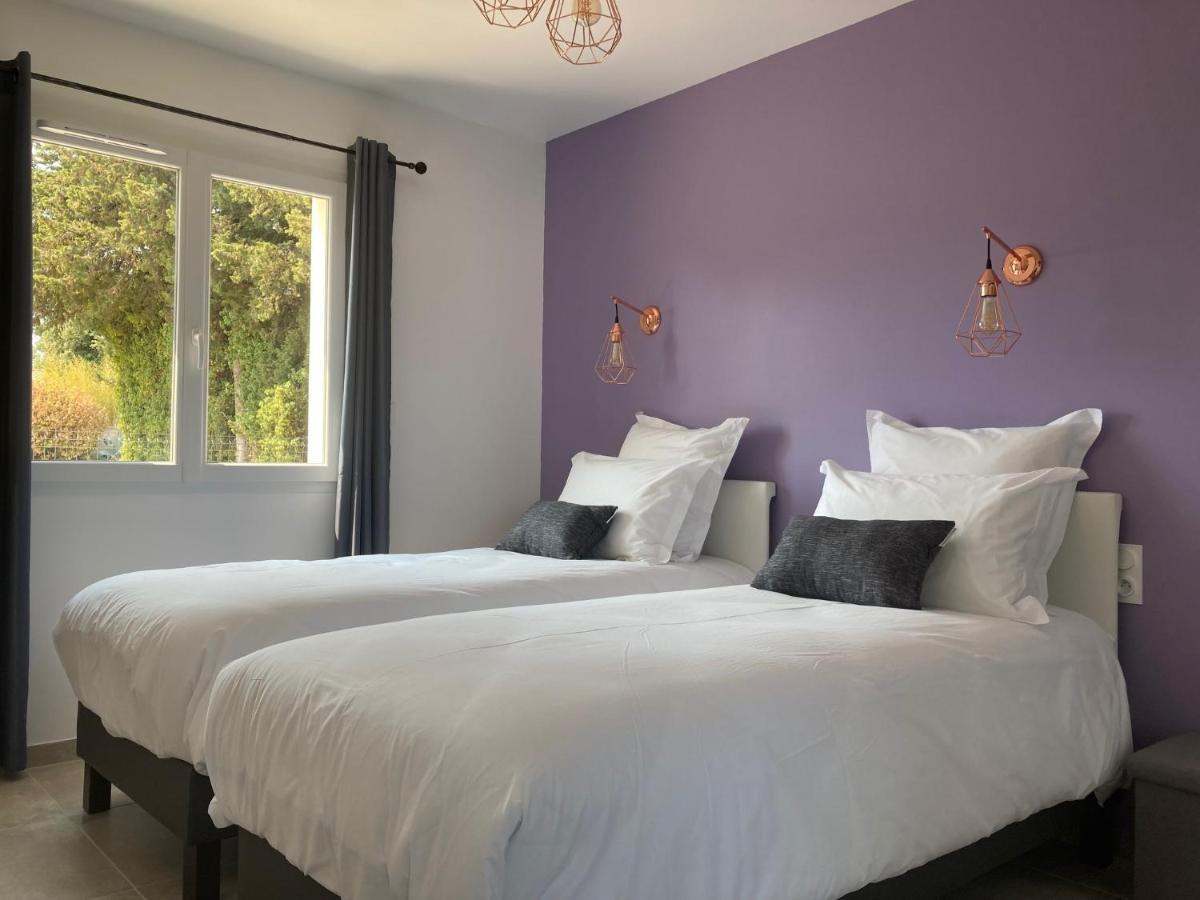 Bed and Breakfast Domaine Forvent Saint-Julien-de-Peyrolas Экстерьер фото