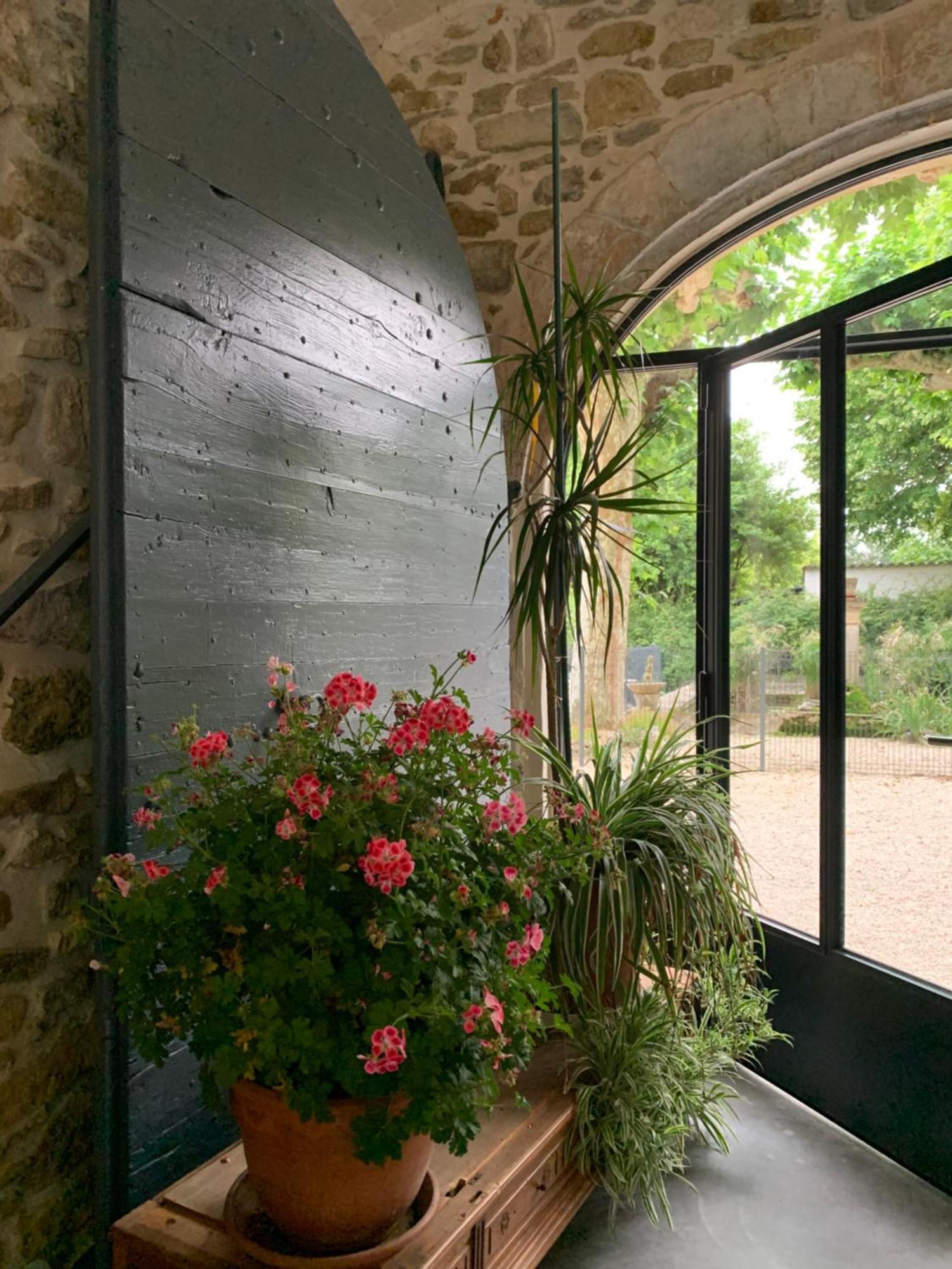 Bed and Breakfast Domaine Forvent Saint-Julien-de-Peyrolas Экстерьер фото